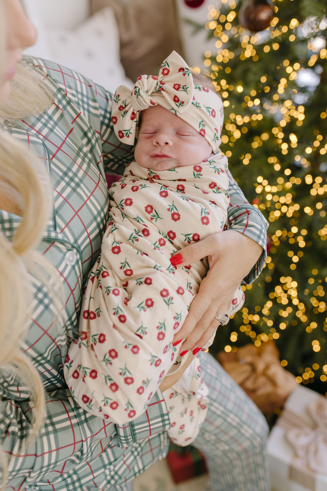 HOLIDAY FLORAL | BOW