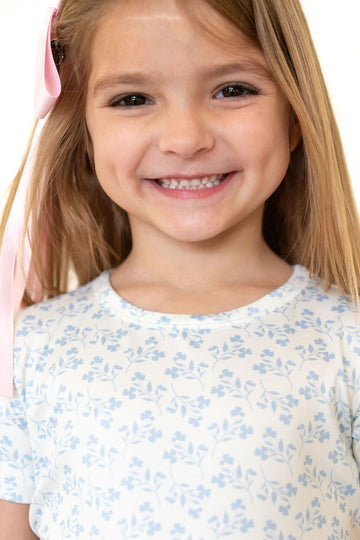 DAINTY BLUE FLORAL | SHORT SLEEVE