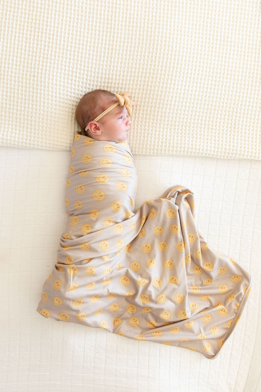 SMILEY | SWADDLE