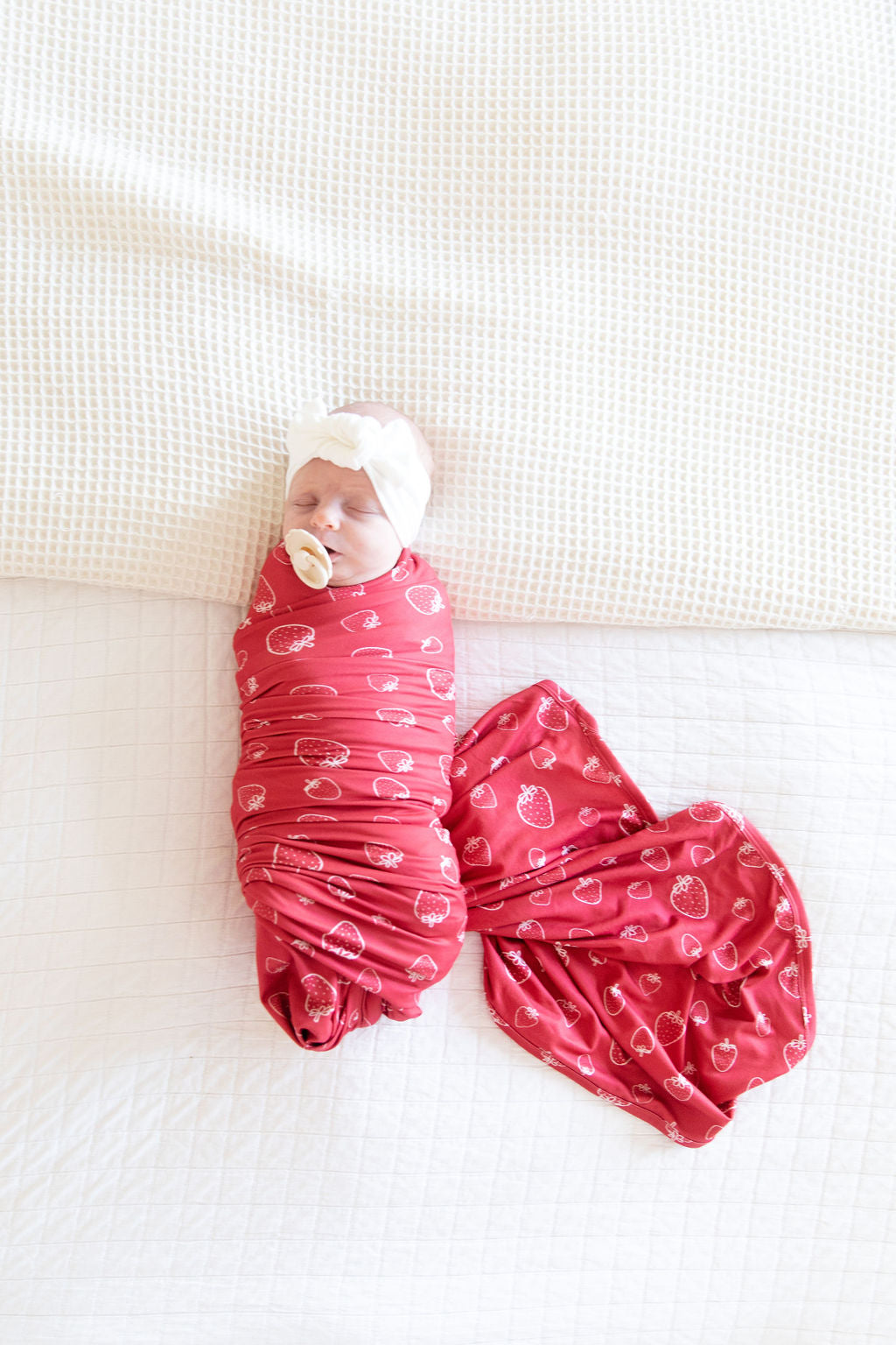 STRAWBERRY PATCH | SWADDLE