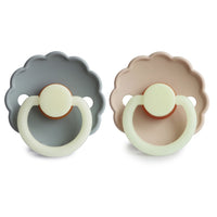 FRIGG DAISY NIGHT NATURAL RUBBER PACIFIER | FRENCH GRAY/CROISSANT | 2 PACK
